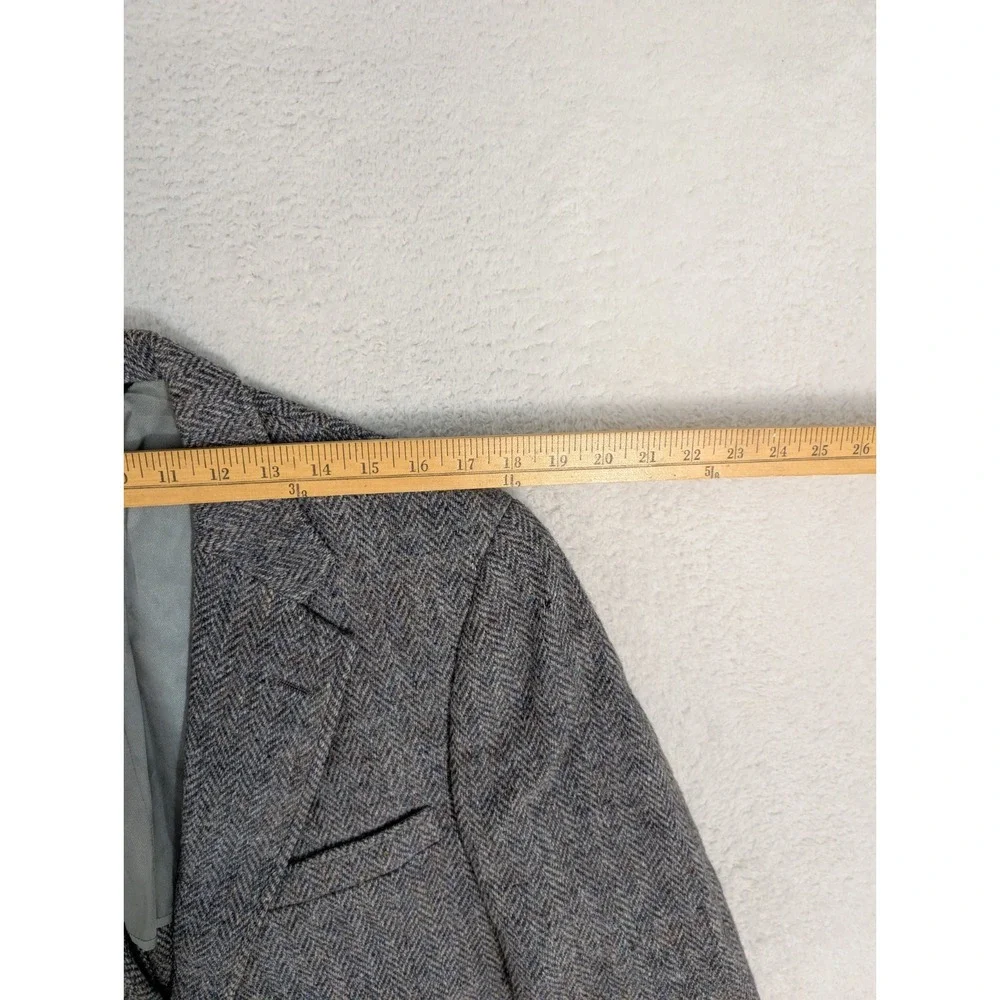 Men's VTG Joseph A Bank Blazer HARRIS TWEED SCOTTISH WOOL Gray Harringbone‎